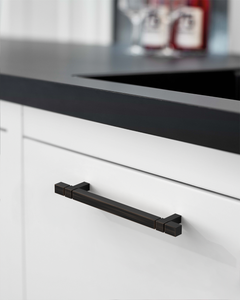 DESIGN3909 Modern Fluted Square Bar Cabinet Pulls