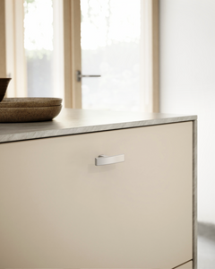 DESIGN1896 Transitional Streamlined T-Bar Cabinet Knobs