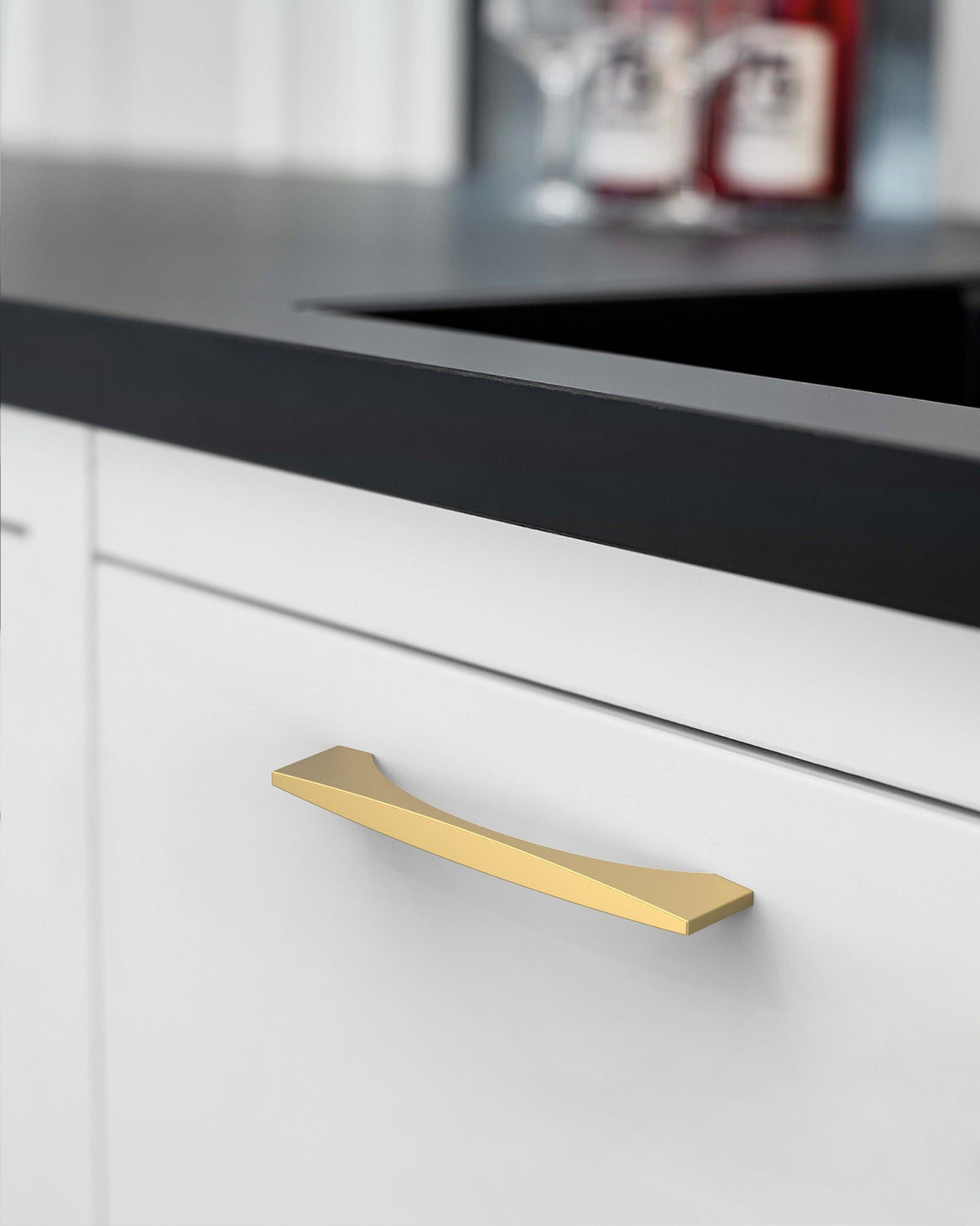 DESIGN2030 Modern Curved Arch Cabinet Pulls | Kitchen & Bathroom
