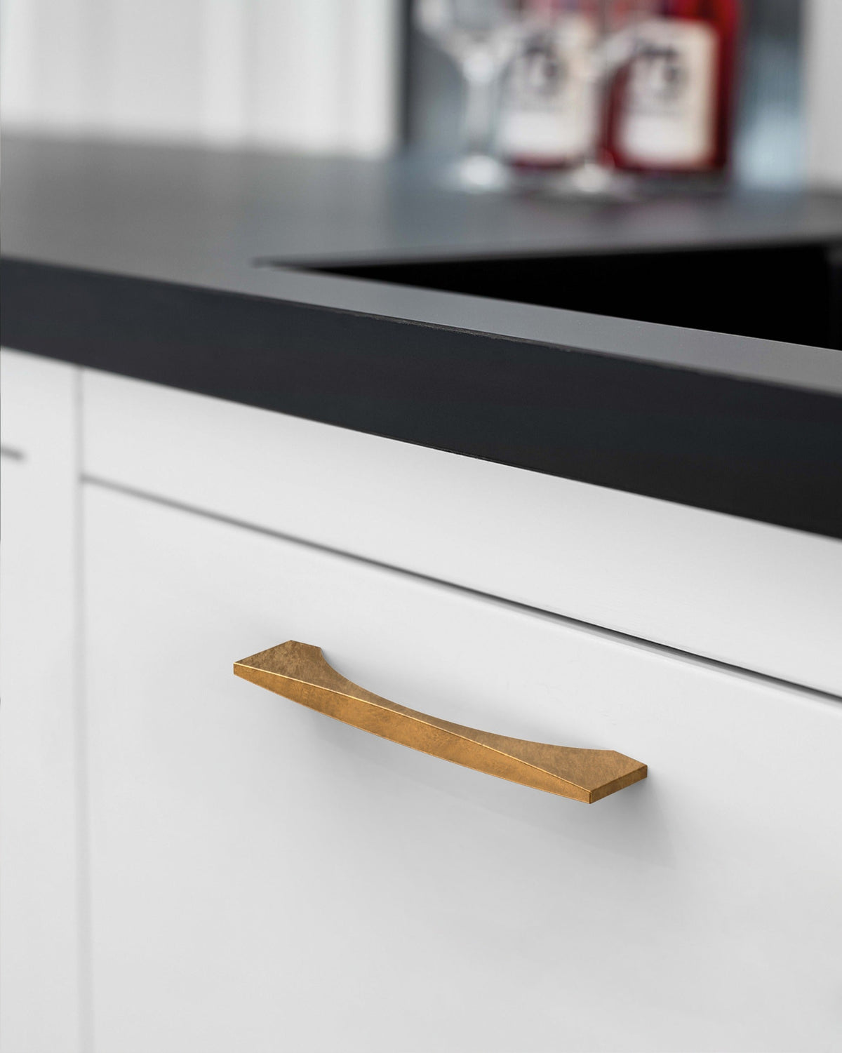 DESIGN2030 Modern Curved Arch Cabinet Pulls | Kitchen & Bathroom