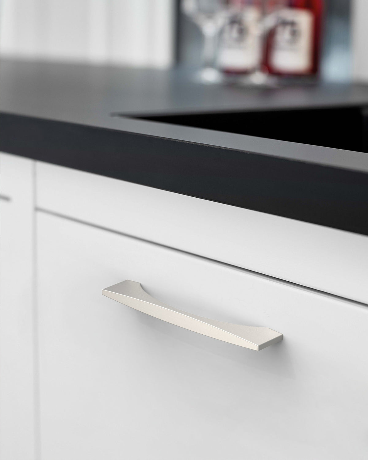 DESIGN2030 Modern Curved Arch Cabinet Pulls | Kitchen & Bathroom