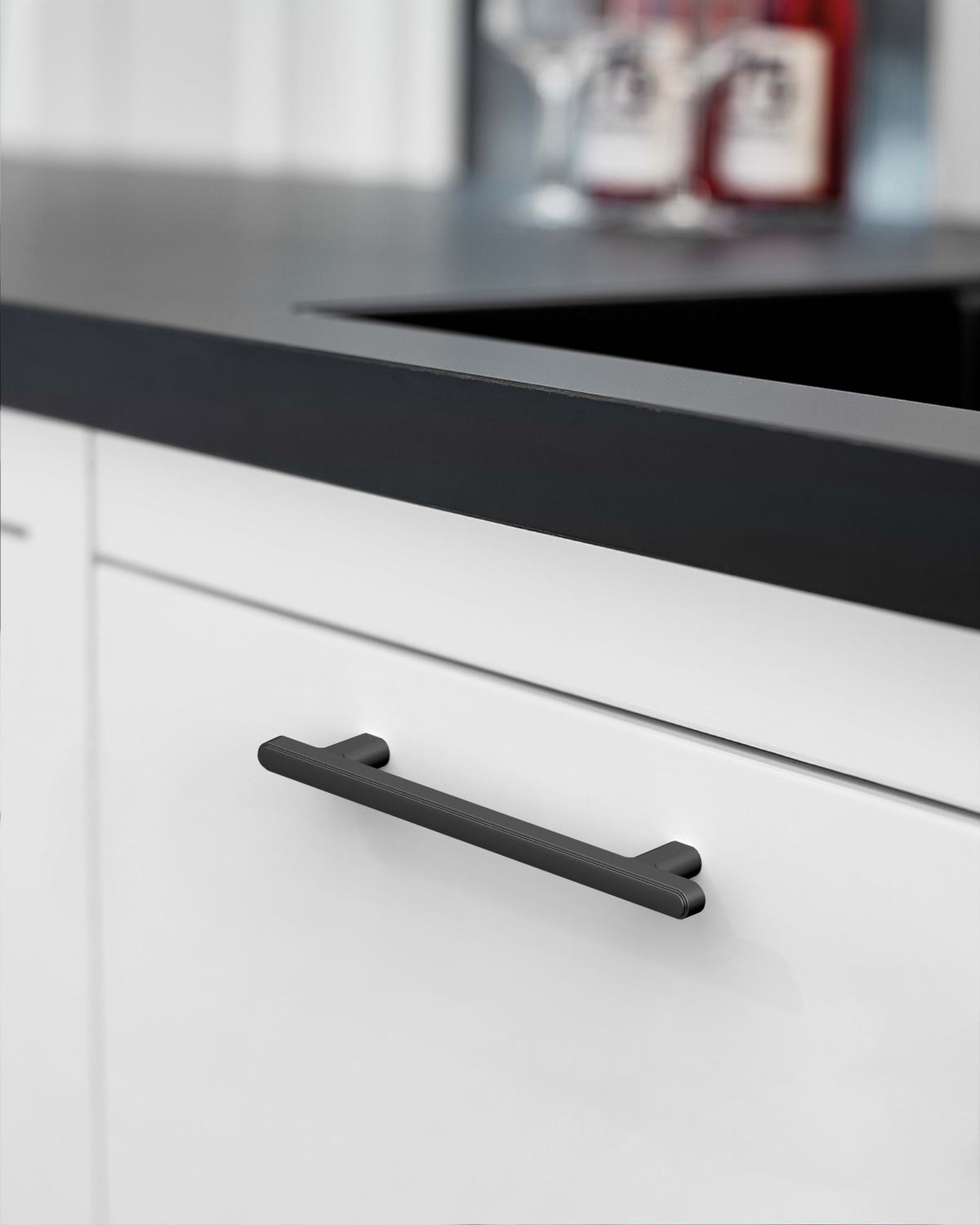 DESIGN2244 Soft Minimalist Flat Bar Cabinet Pulls