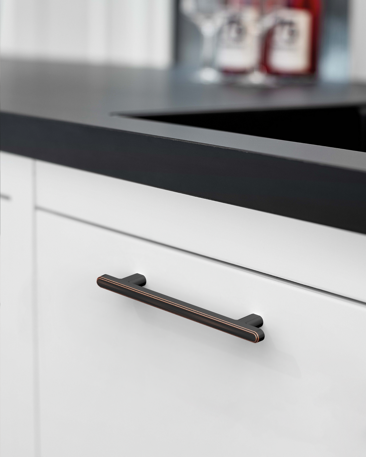 DESIGN2244 Soft Minimalist Flat Bar Cabinet Pulls