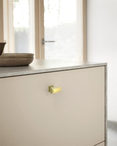 DESIGN3067 Stepped T Knob for Modern Kitchens & Bathrooms (Champagne Bronze)
