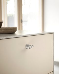 DESIGN2249 Modern Retro Stepped T-Bar Cabinet Knobs
