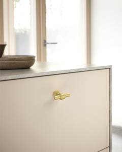 DESIGN2249 Modern Retro Stepped T-Bar Cabinet Knobs