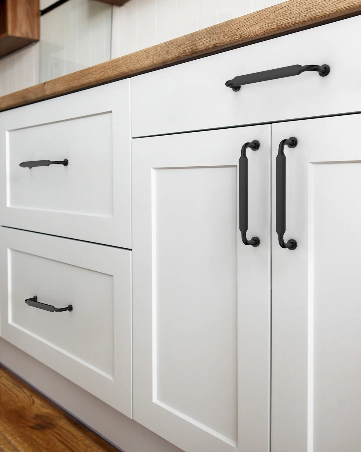 DESIGN2028 Matte Black Cabinet Pulls | Warm Minimalist Flat Handles, Heavy-Duty Feel, 5"