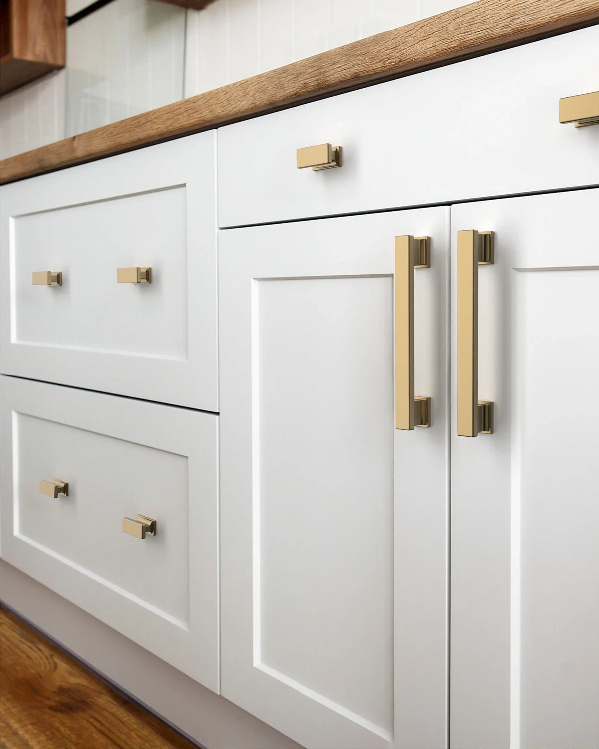 DESIGN2891 Brushed Gold Rectangular Cabinet Handles - Heavy-Duty Modern Kitchen Hardware | 5" Pulls